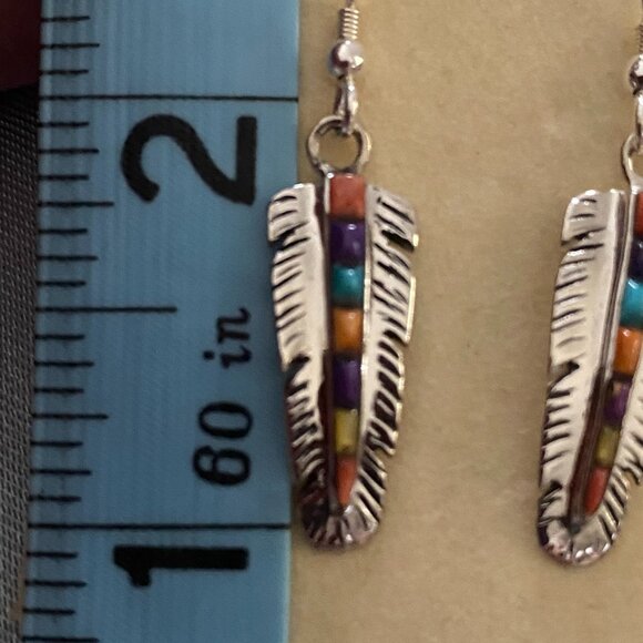 Feather earrings with multi gemstones inlaid. - Picture 3 of 6